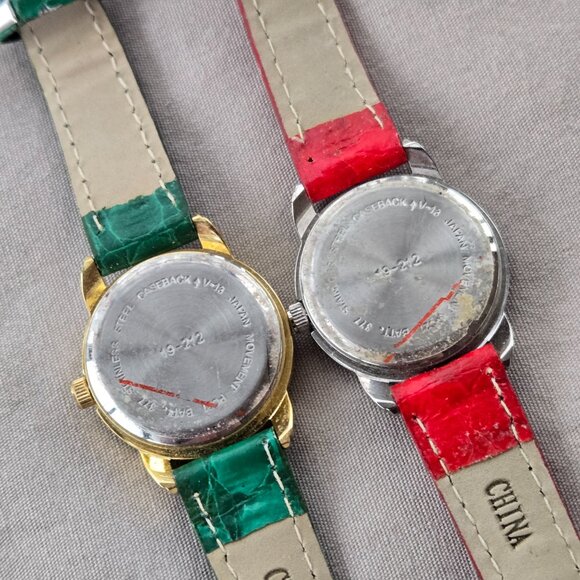 A Pair of Holiday Christmas Watches - Picture 3 of 4